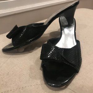 Franco Sarto open toe Kitten Heels